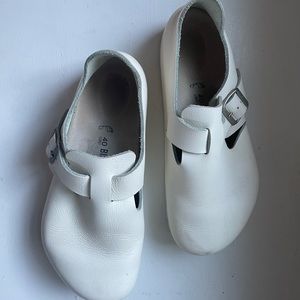 Birkenstock size 40 Leather Professional Clogs